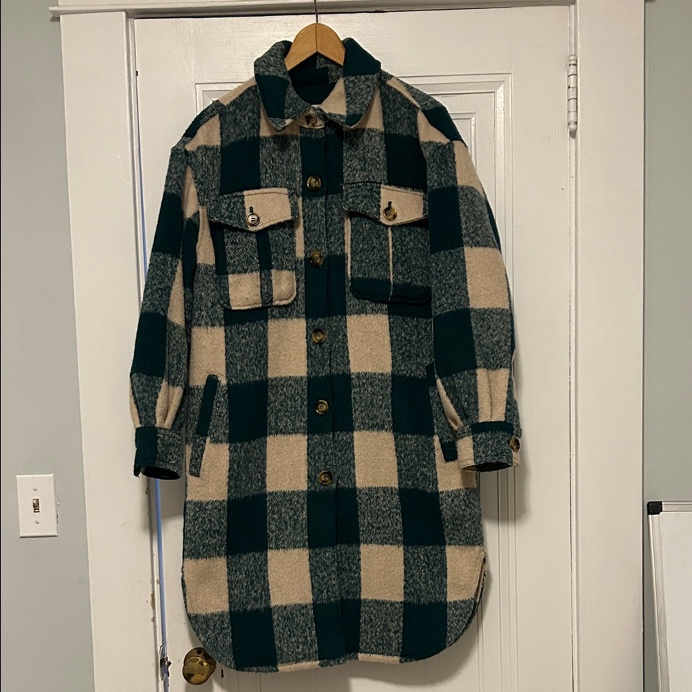 Avec Les Filles Plaid Shirt Jacket in Green and Cream